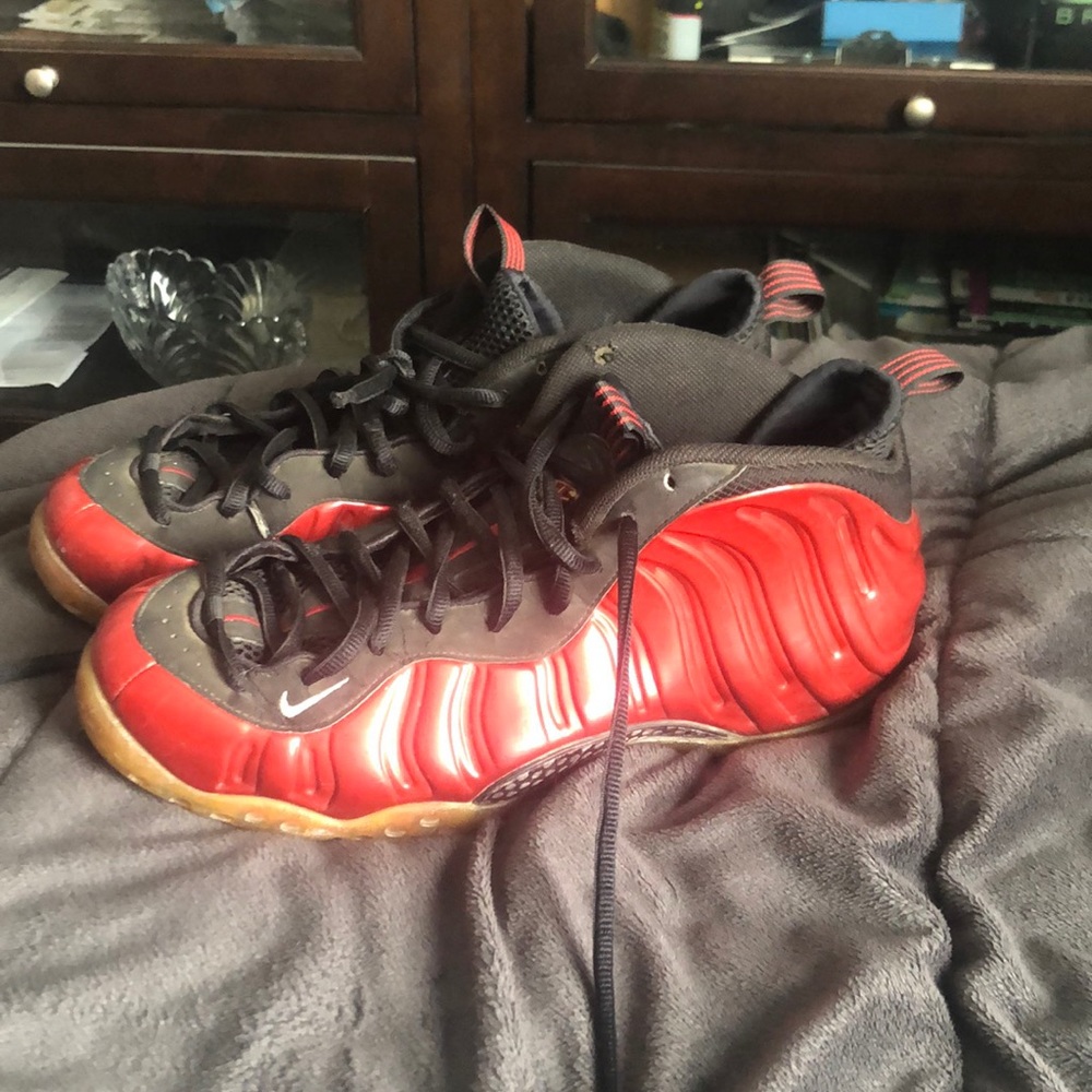 Nike Red Foamposite Vintage